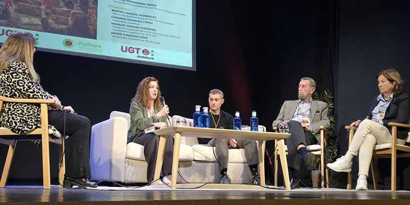 Un acto conmemora en Cádiz el 50º aniversario del primer Congreso de FETE-UGT tras la dictadura