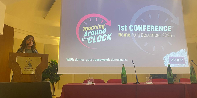 UGT exige el derecho del profesorado español a decir ‘no’ al exceso de su jornada laboral y reclama menos horas lectivas, ratios más bajas y desconexión digital